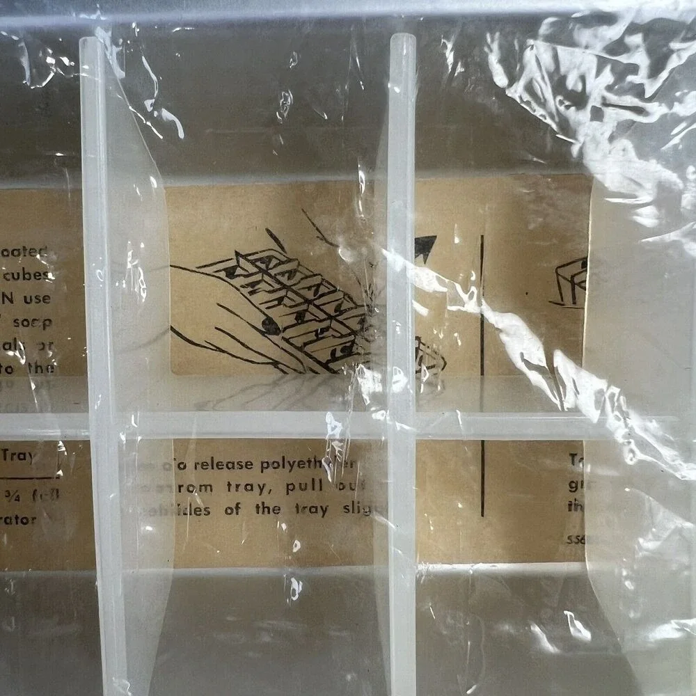Vintage Ice Cube Tray Aluminum Metal W/ Plastic Cube Divider USA NEW‎